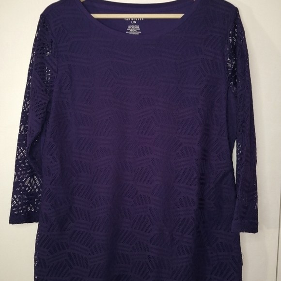 VAN HEUSEN LACE TOP COLOR PURPLE SIZE LARGE - Picture 1 of 5